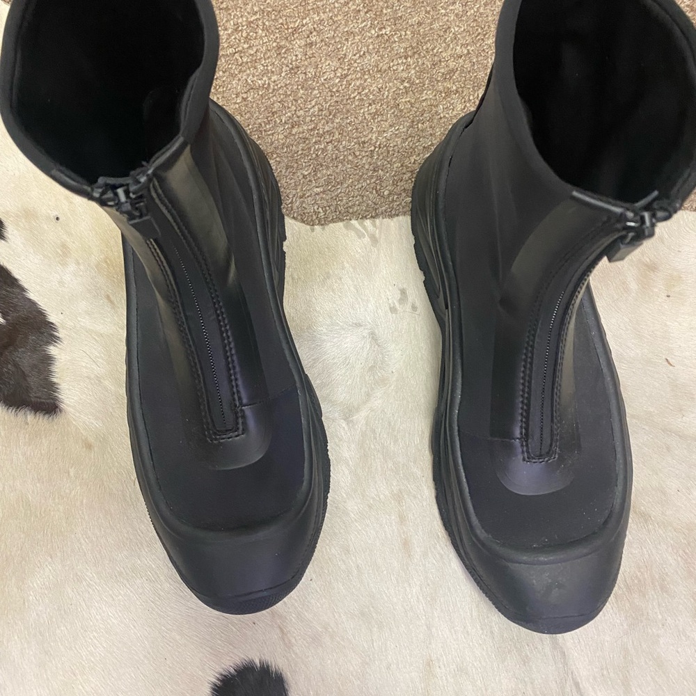 Cool, black boots, rubber and neoprene